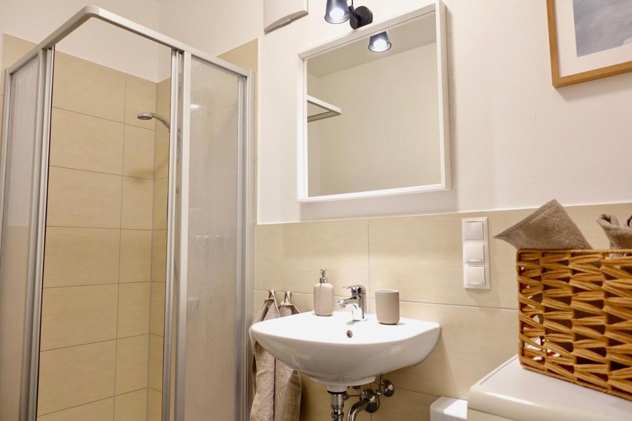 קובלנץ Neu - Gemuetliches Und Modernes Apartment Mit Stellplatz מראה חיצוני תמונה